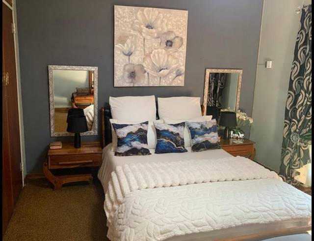 3 BEDROOM HOUSE FOR SALE IN VANDERBIJLPARK SE 6